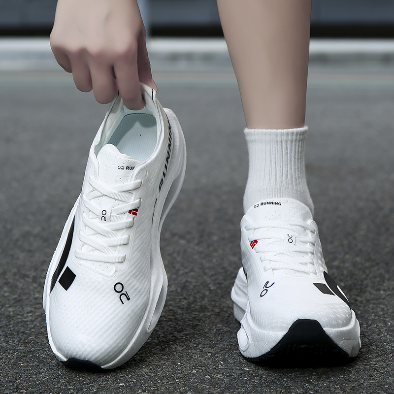 マラソン用メンズスポーツランニングシューズ。カーボンボード、 - Breathable Mesh Athletic Shoes のレビューと価格